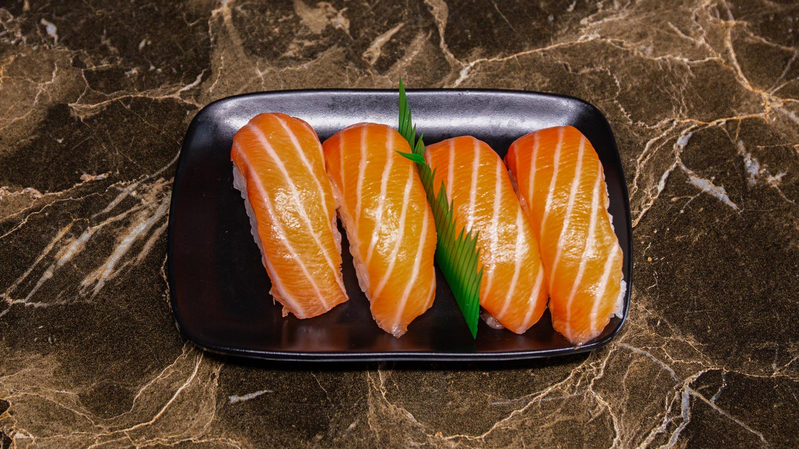 SUSHI SAUMON